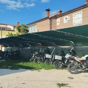Affittacamere Confort Exclusive ***