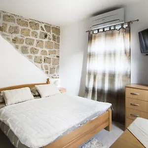 Affittacamere La Perla Luxury ***