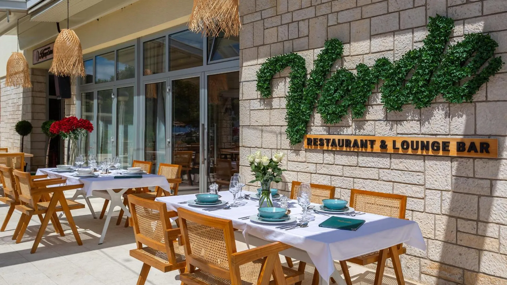 Hotel Adria Malinska 3*,