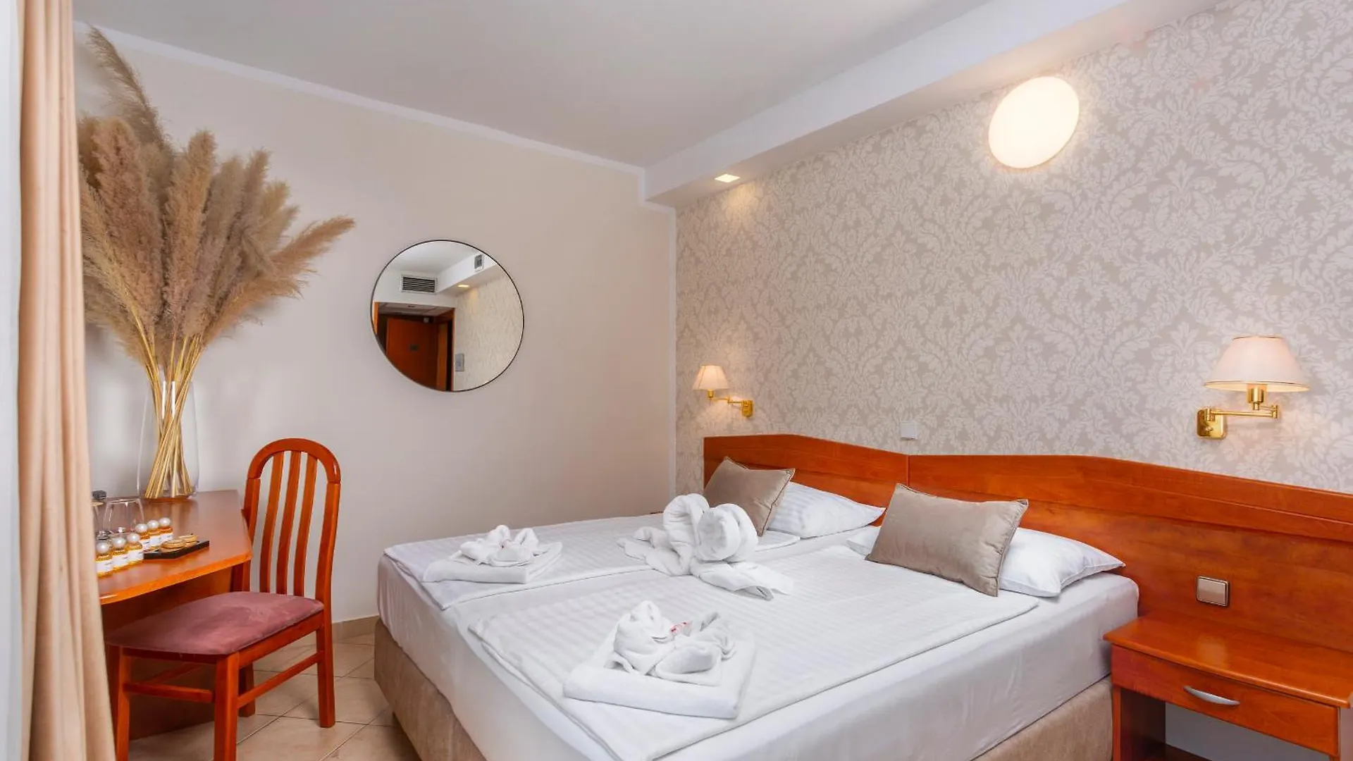 Hotel Adria Malinska